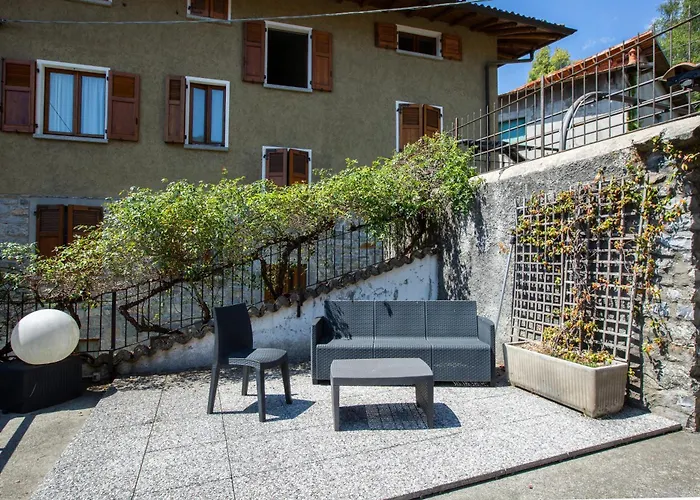Da Mara Lago Di Como